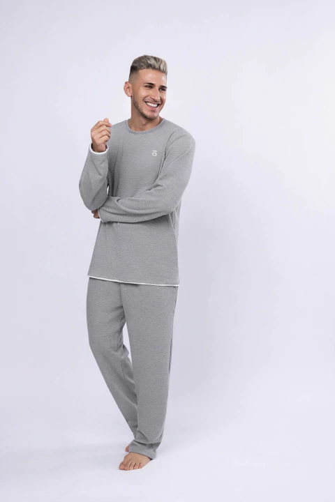 Pijama hombre manga larga Tom (28017) - comprar online