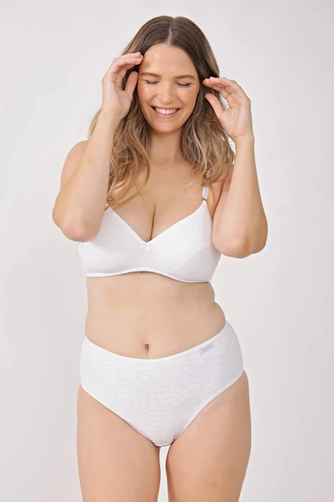 Corpiño triángulo premoldeado con lycra labrada (523) - comprar online