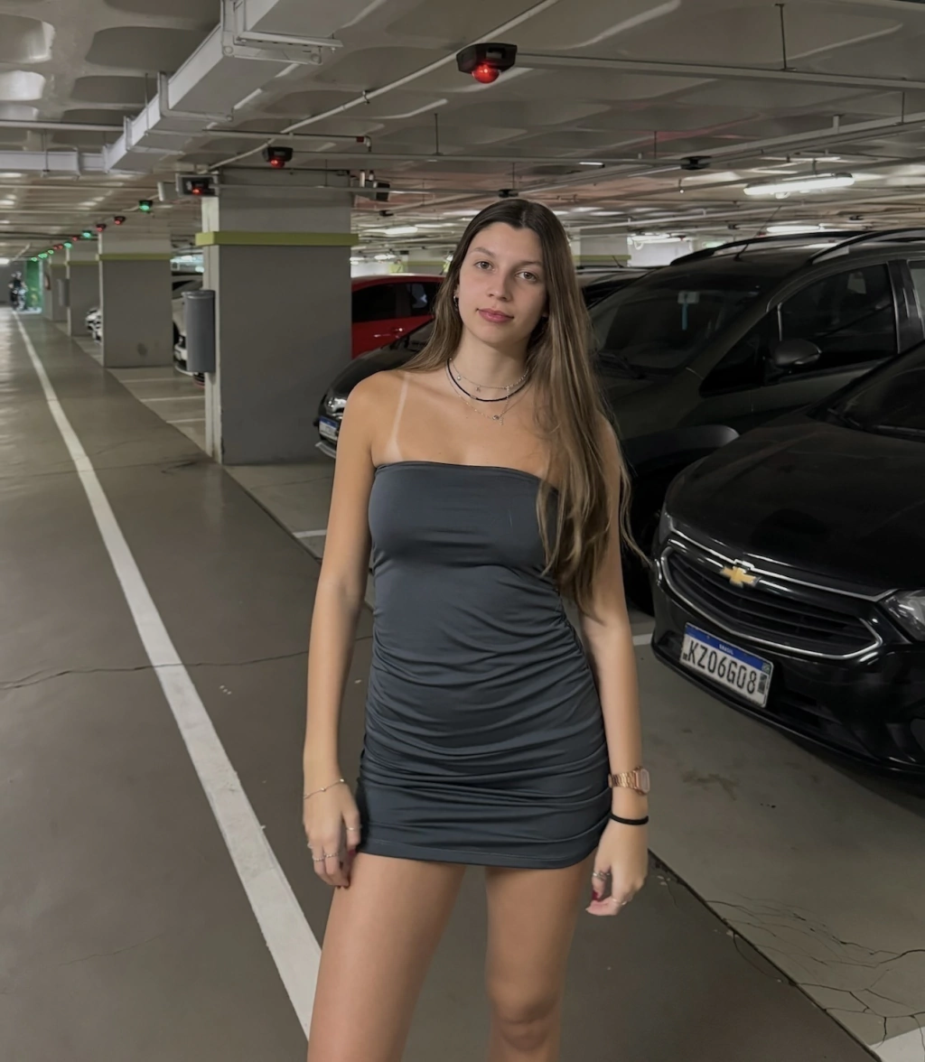 Vestido Yas cinza