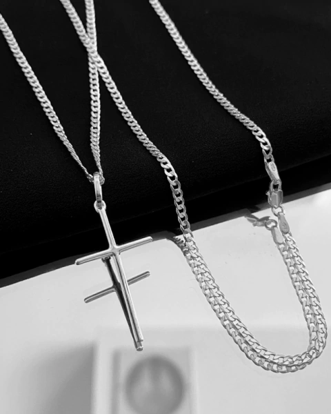 Corrente Grumet 2mm x 70cm e Pingente Cruz - 7 gramas - Prata 925