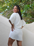 vestido travessia curto linho - off white - AVOÁ