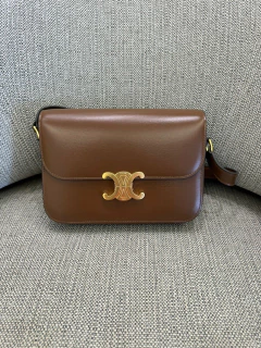 Bolsa Celine Triomphe Classique Marrom Italiana