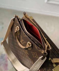 Bolsa Louis Vuitton OnTheGo East West Italiana - Romaly Grifes Bolsas