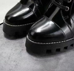 Bota Louis Vuitton Ankle Boot Star Trail Preta Italiana - loja online