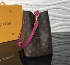 Bolsa Louis Vuitton Neonoé Pink Monogram Italiana - loja online