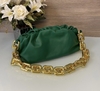 Bolsa Bottega Veneta The Pouch com Corrente Verde Italiana