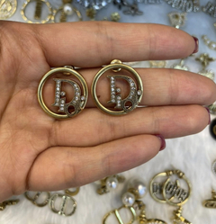 Brincos Petit Dior Italiana