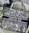 Bolsa Dior Book Tote De Jouy Azul Italiana