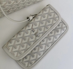 Bolsa Goyard St Louis Off-White Média Italiana na internet