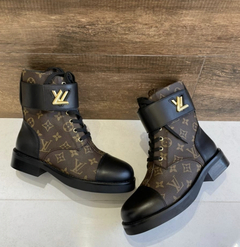 Bota Louis Vuitton Wonderland Monogram Italiana