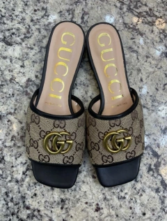 Rasteira Slide Gucci Bege Double G Italiana