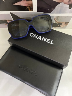 Óculos Chanel Preto e Azul Italiana