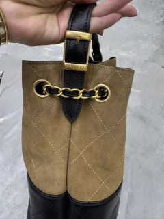 Bolsa Chanel Preta e Bege Italiana - Romaly Grifes