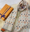 Echarpe Louis Vuitton Lã Bege Italiana