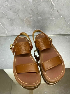 Sandália Papete Celine Clea Triomphe Caramelo Italiana - comprar online