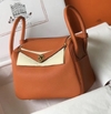 Bolsa Hermès Lindy Laranja Italiana