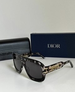 Óculos Dior Italiana na internet