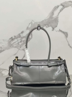 Imagem do Bolsa Prada Cinza Italiana
