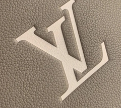Bolsa Louis Vuitton Onthego MM Monogram Empreinte Bege Italiana na internet