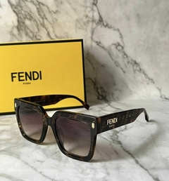Óculos Fendi Marrom Tartaruga Italiana