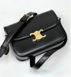 Bolsa Celine Triomphe Classique Preta Italiana