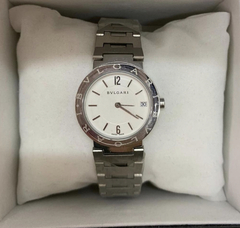 Relógio Bulgari Prata com Fundo Branco Italiana