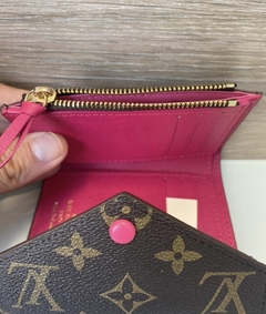 Carteira Louis Vuitton Victorine Monogram Pink Italiana na internet