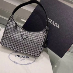 Bolsa Reedition 2000 com Brilho Preta Italiana