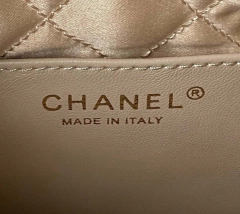 Bolsa Chanel 22 Pequena Branca Italiana - Romaly Grifes