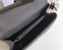 Bolsa YSL College Cinza Italiana na internet