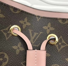 Bolsa Louis Vuitton Neonoé Rosa Bebê Monogram Italiana - comprar online