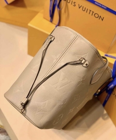Bolsa Louis Vuitton Neverfull MM Bege Italiana - comprar online