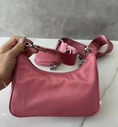 Imagem do Bolsa Prada Reedição 2005 Rosa Nylon Italiana