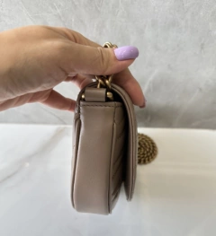 Bolsa Gucci Marmont Nude Matelassê Mini Italiana - loja online