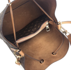 Bolsa Louis Vuitton Néonoé Monogram Caramelo Italiana na internet