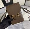 Bolsa Gucci Horsebit 1955 Mini Marrom Italiana