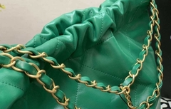 Bolsa Chanel 22 Verde Média Italiana na internet