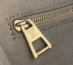 Bolsa Louis Vuitton Onthego MM Monogram Empreinte Bege Italiana