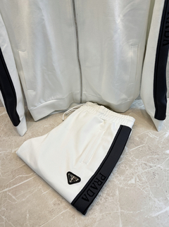 Conjunto Prada Branco Italiana - Romaly Grifes Bolsas
