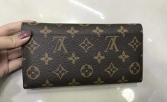 Carteira Louis Vuitton Sarah Rosa Bailarina Italiana na internet