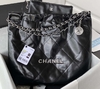 Bolsa Chanel 22 Preta com Prata Média Italiana