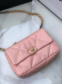 Bolsa Chanel 19 Rosa Italiana na internet