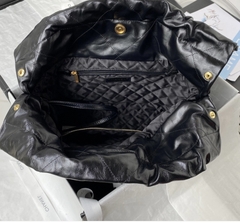 Bolsa Chanel 22 Preta com Dourado Média Italiana - Romaly Grifes Bolsas