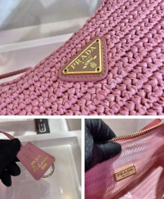 Imagem do Bolsa Prada Reedição em Ráfia Rosa Italiana
