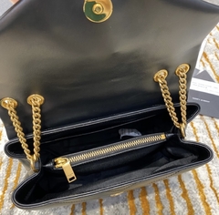 Bolsa YSL LouLou Pequena Preta/Dourado Italiana - comprar online
