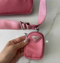 Bolsa Prada Reedição 2005 Rosa Nylon Italiana - loja online