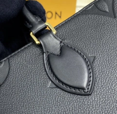 Bolsa Louis Vuitton Onthego PM Preta Italiana - loja online