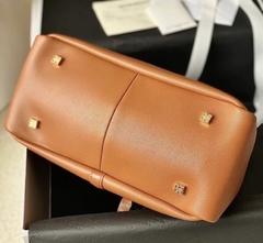 Bolsa Givenchy G-Hobo Média Caramelo Italiana - Romaly Grifes Bolsas