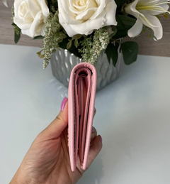 Carteira Prada de Couro Saffiano Rosa Pequena Italiana - Romaly Grifes Bolsas