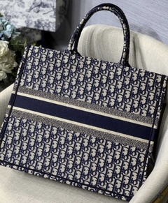Bolsa Dior Book Tote Oblique Azul Italiana na internet